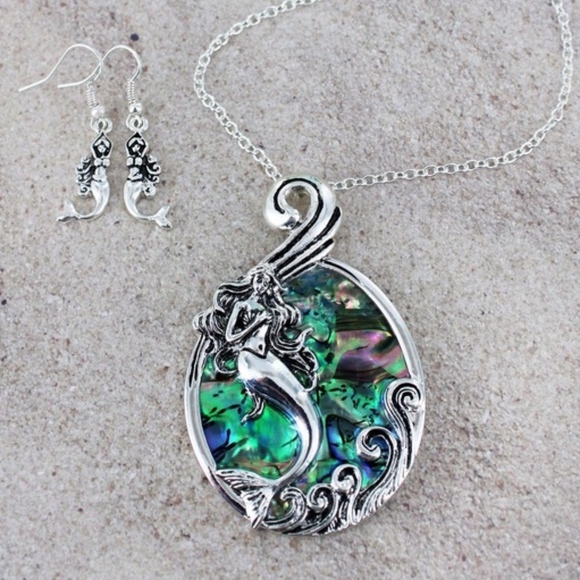 ICON COLLECTION Jewelry - 🧚HP🧚 2/$20- SET-ABALONE MERMAID NECKLACE EARRING